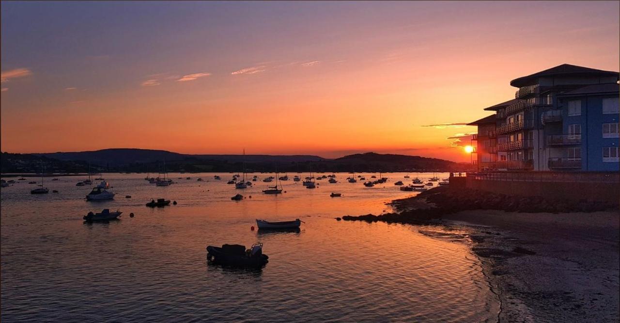 The Devoncourt Resort Exmouth Bagian luar foto