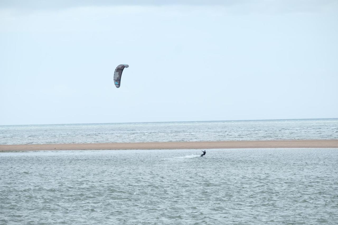 The Devoncourt Resort Exmouth Bagian luar foto