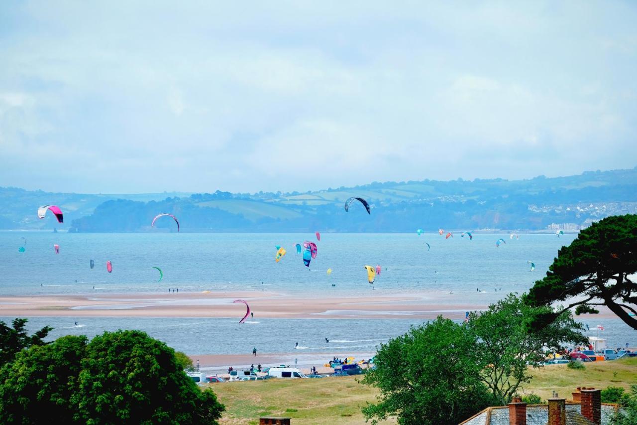 The Devoncourt Resort Exmouth Bagian luar foto